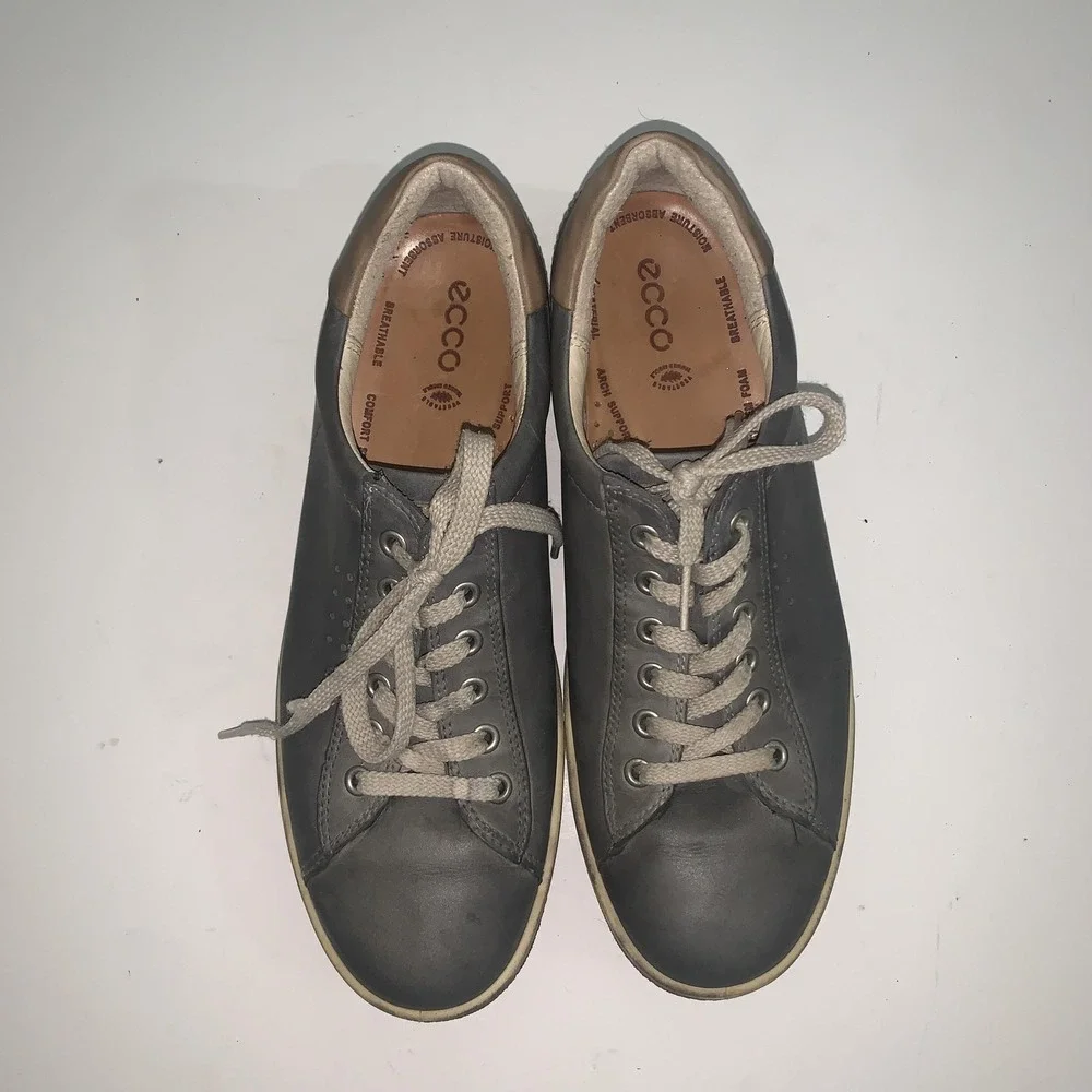 ECCO Shoes Women's 10 Gray Leather Lace Up Casual Comfort Sneakers Walking EU 41